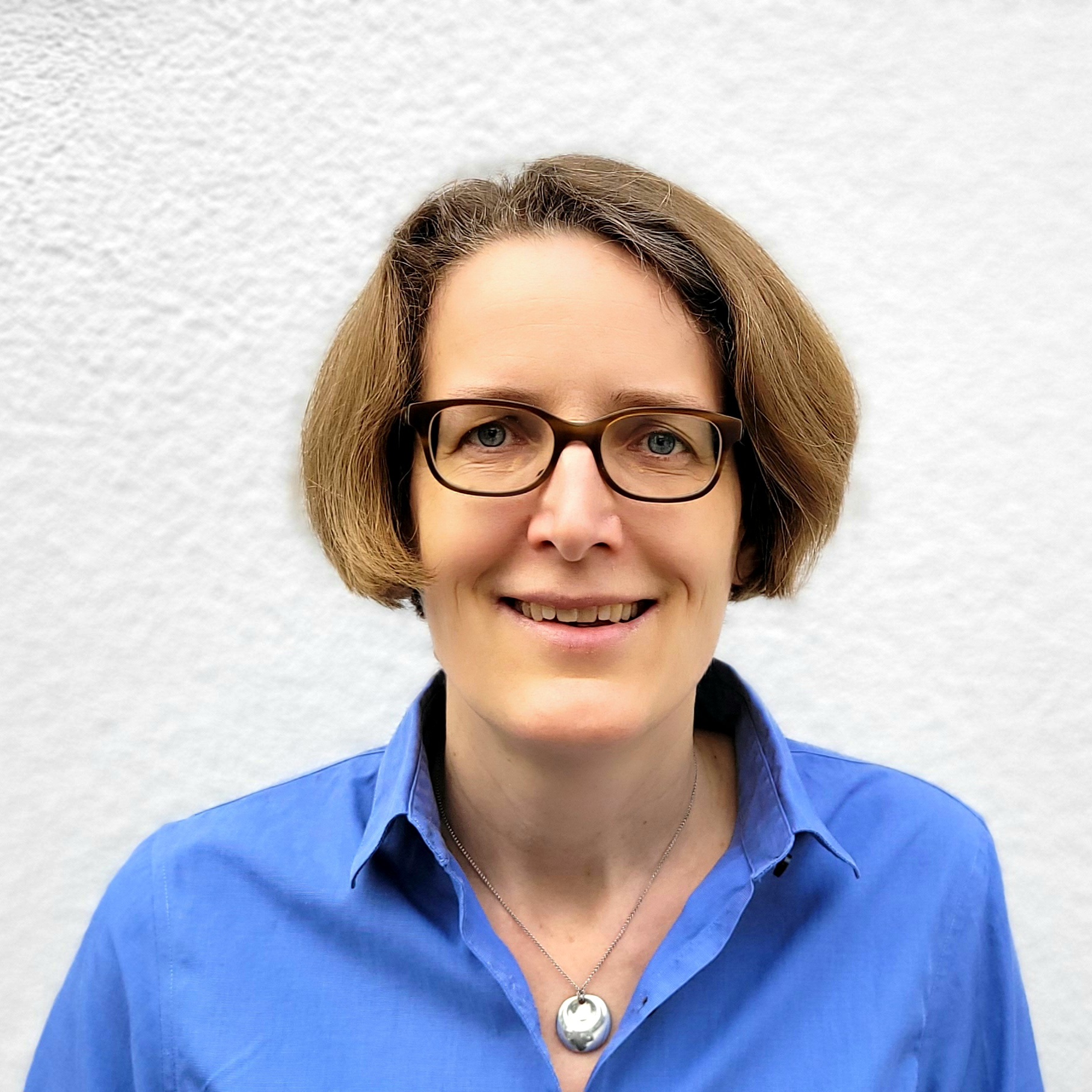 Bild zeigt Porträt der Direktorin des Arbeitsgerichts Reutlingen Dr. Wiebke Robrecht