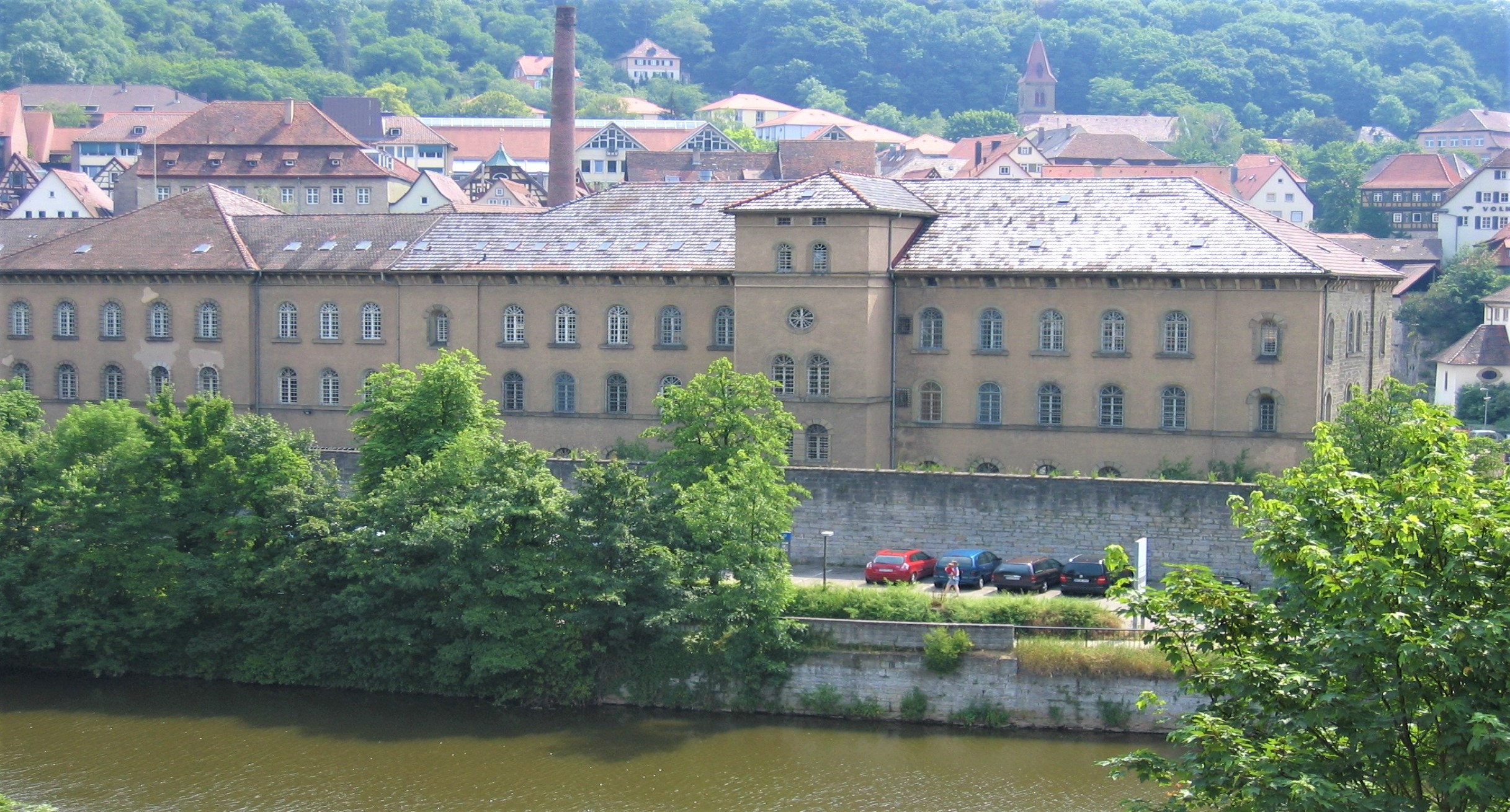 Treppenhaus innerhalb einer Justizvollzugsanstalt 
